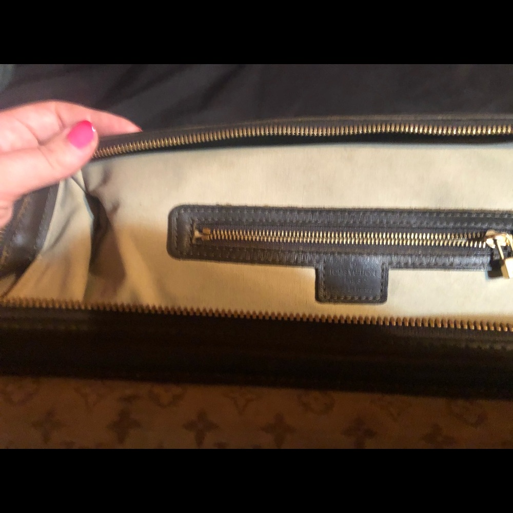 Louis Vuitton bag - Picture 4 of 4